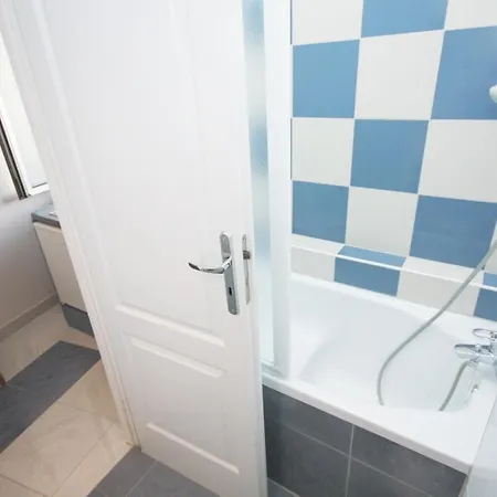 Apartment By The Sea Tisno, Murter - 5113 Tisno