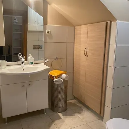 Apartment By The Sea Tisno, Murter - 5113 Tisno