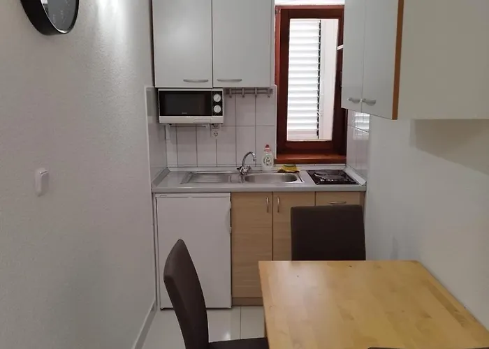 By The Sea Tisno, Murter - 5113 *